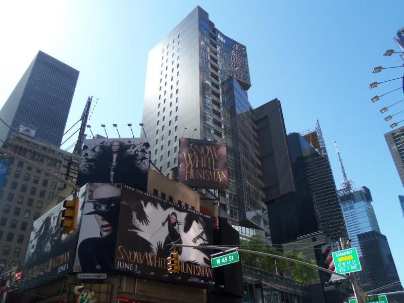 Hotel 1600 Broadway On The Square New York Exteriér fotografie